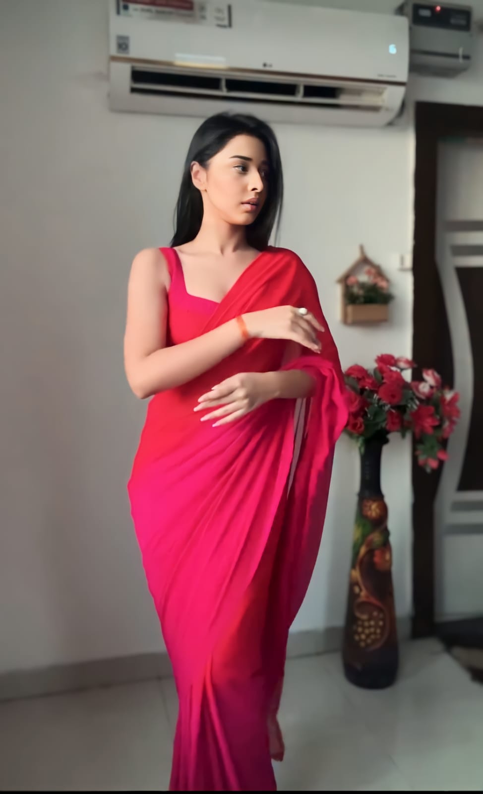 1 MIN READY TO WEAR SAREE IN SOFT GEORGETTE SILK WITH BLOUSE