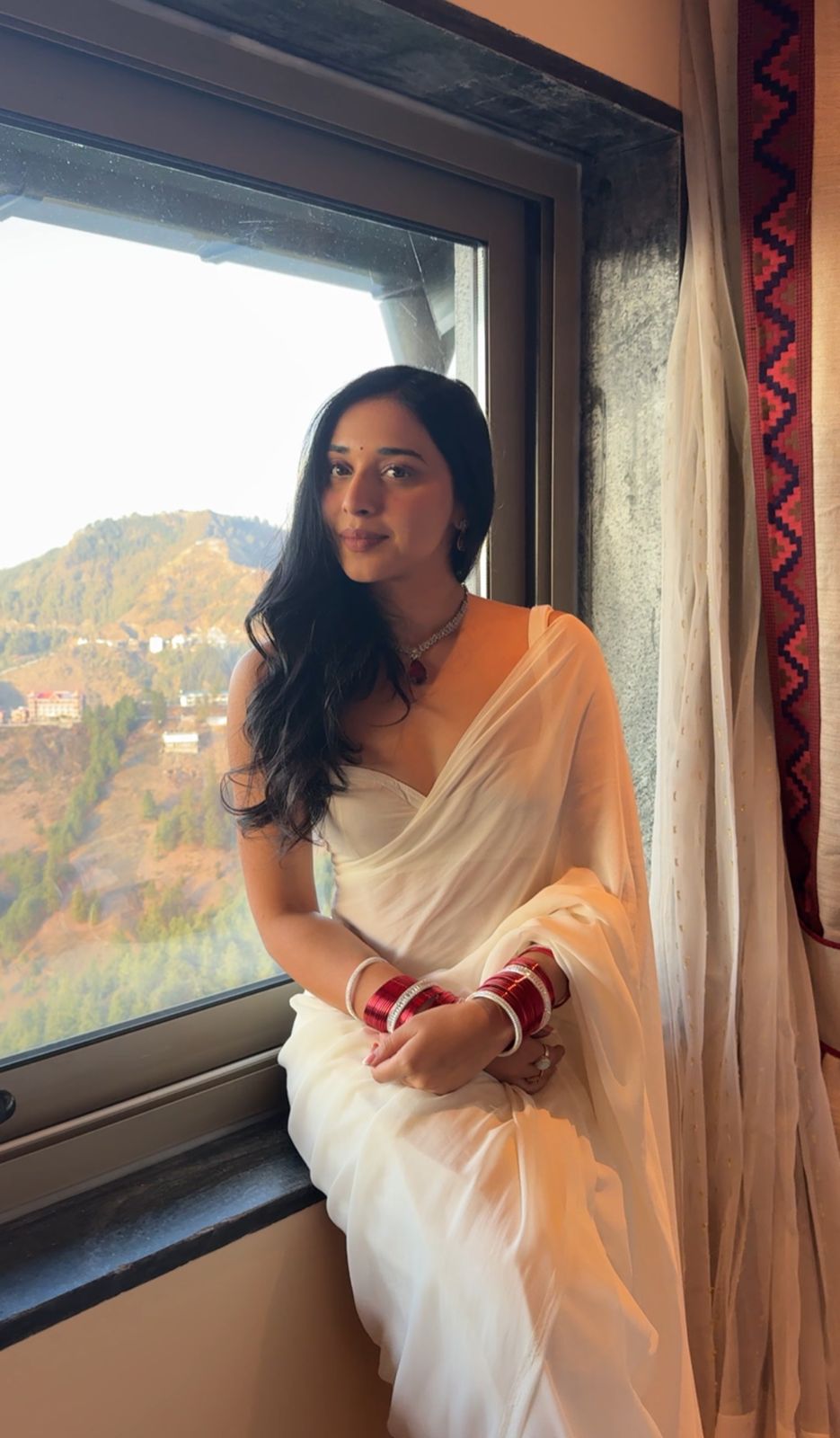 1-MIN READY TO WEAR SAREE IN SOFT GEORGETTE SILK WITH BLOUSE