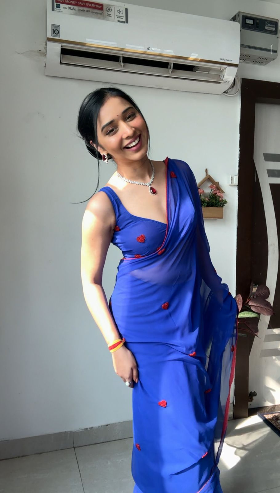 1 MIN READY TO WEAR SAREE IN PURE SOFT GEORGETTE WITH BLOUSE