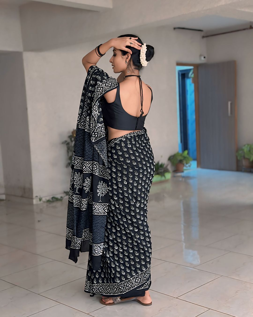 1 MINUTE READY TO WEAR BLACK PURE SOFT LINEN SILK SAREE