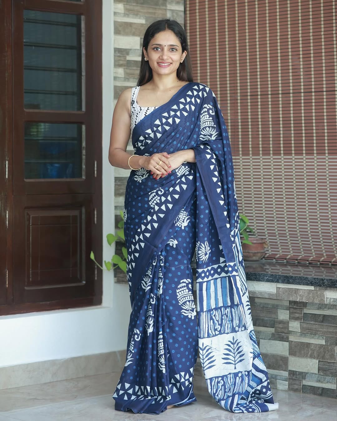 1 MINUTE READY TO WEAR PURE SOFT LINEN SILK SAREE
