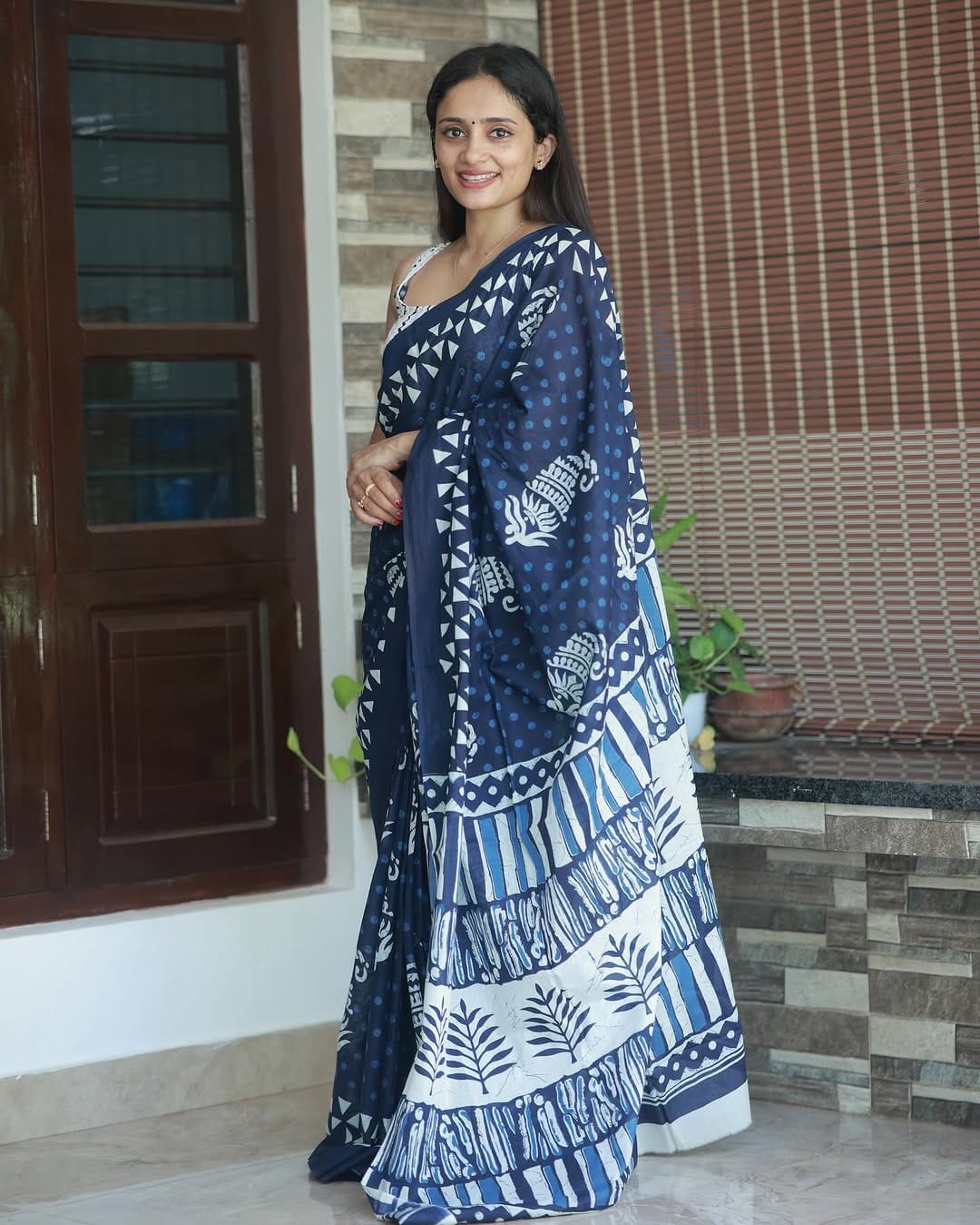 1 MINUTE READY TO WEAR PURE SOFT LINEN SILK SAREE