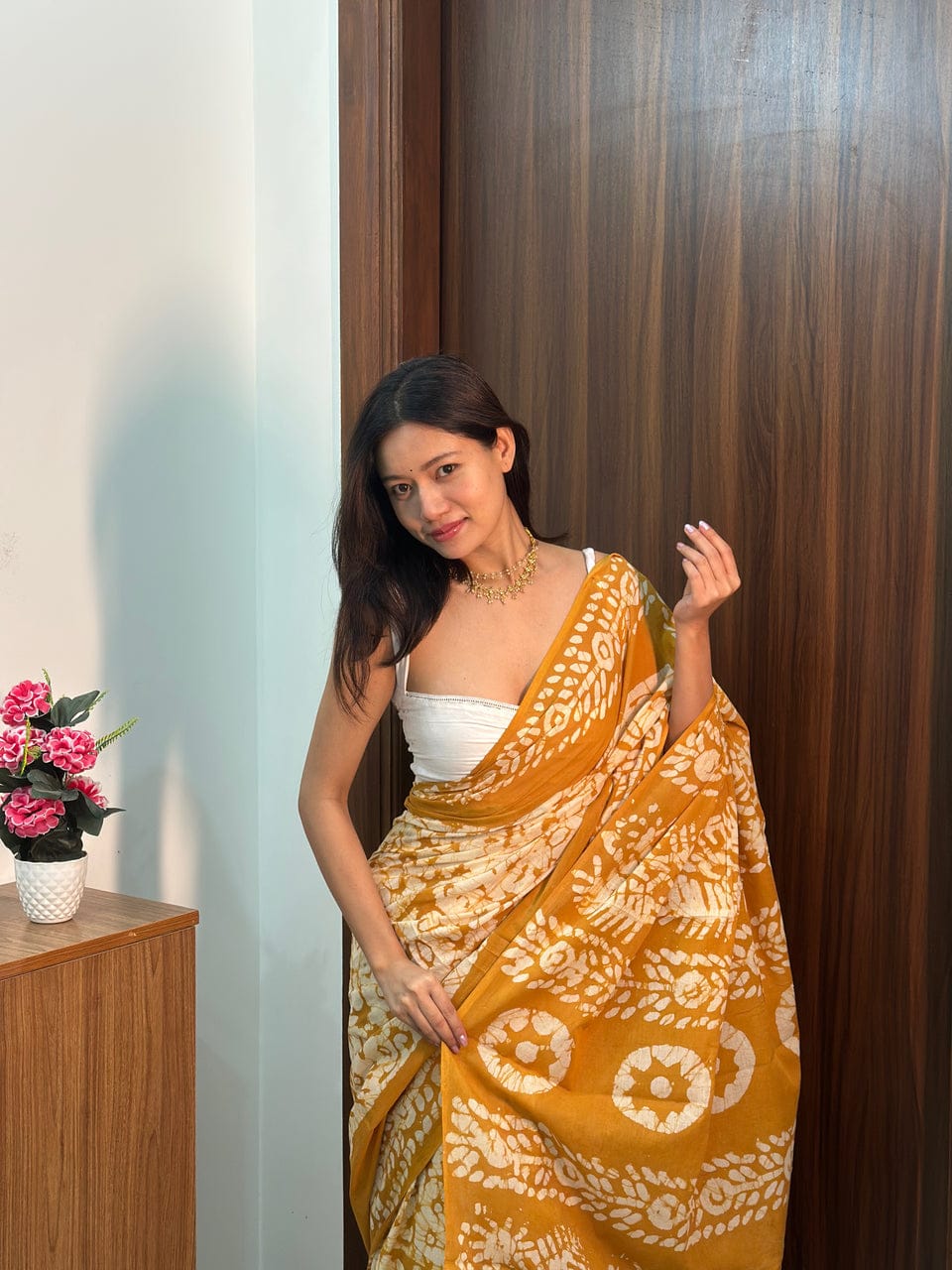 1 MIN READY TO WEAR MUSTARD MUL COTTON DIGITAL PRINTED SAREE WITH POCKET