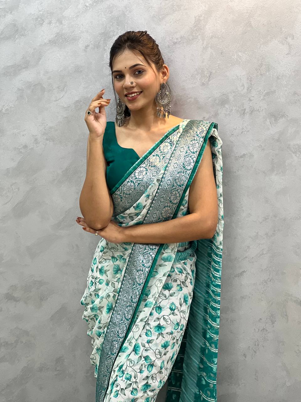1 MIN READY TO WEAR GEORGETTE WORK SAREE WITH UNSTITCH BLOUSE.