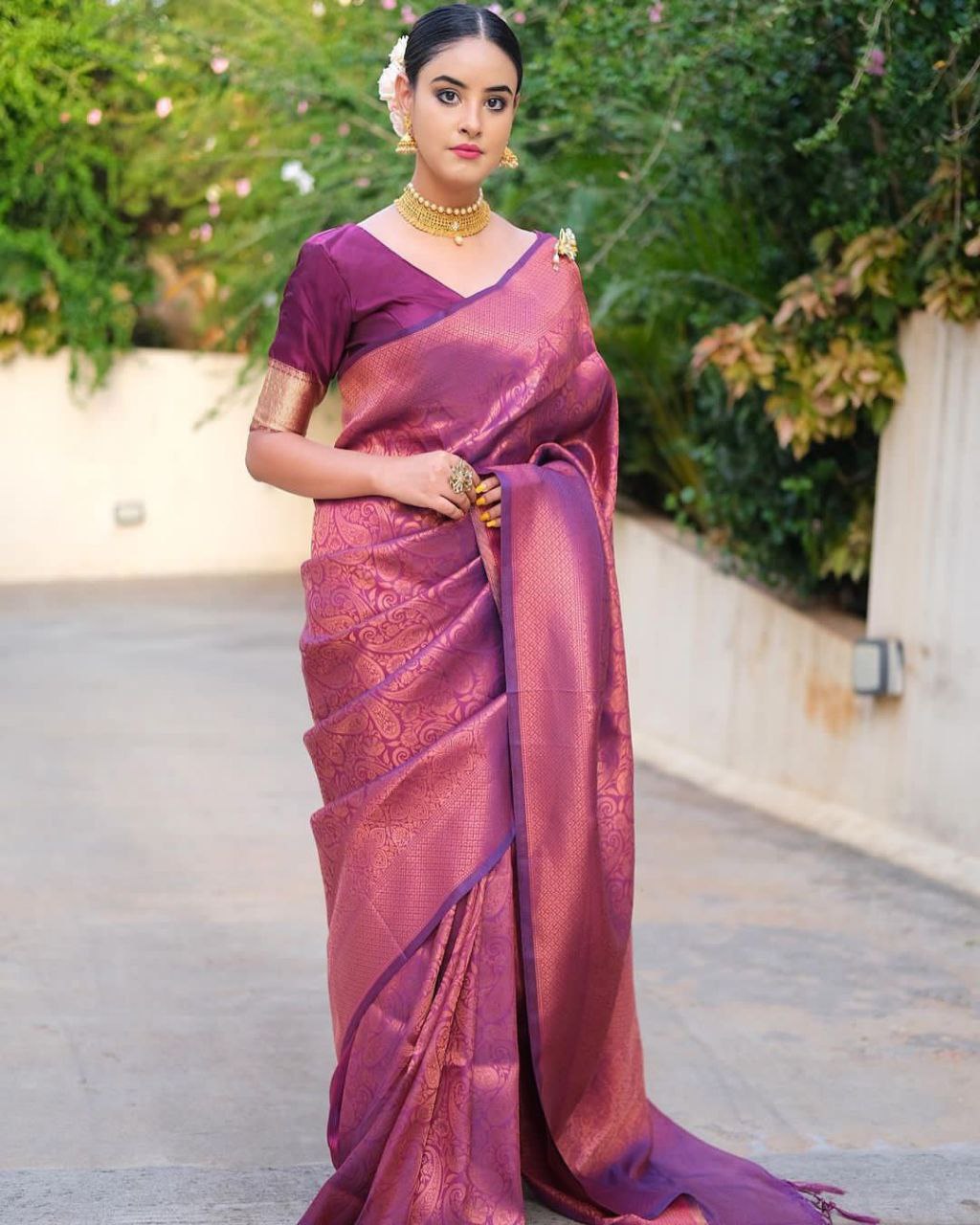 Dark Pink Kanjivaram Saree With Copper Zari Weaving With Blouse