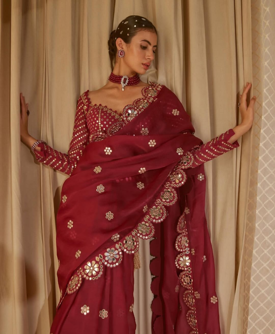 ELEGANT GEORGETTE MIRROR SEQUENCE WORK SAREE