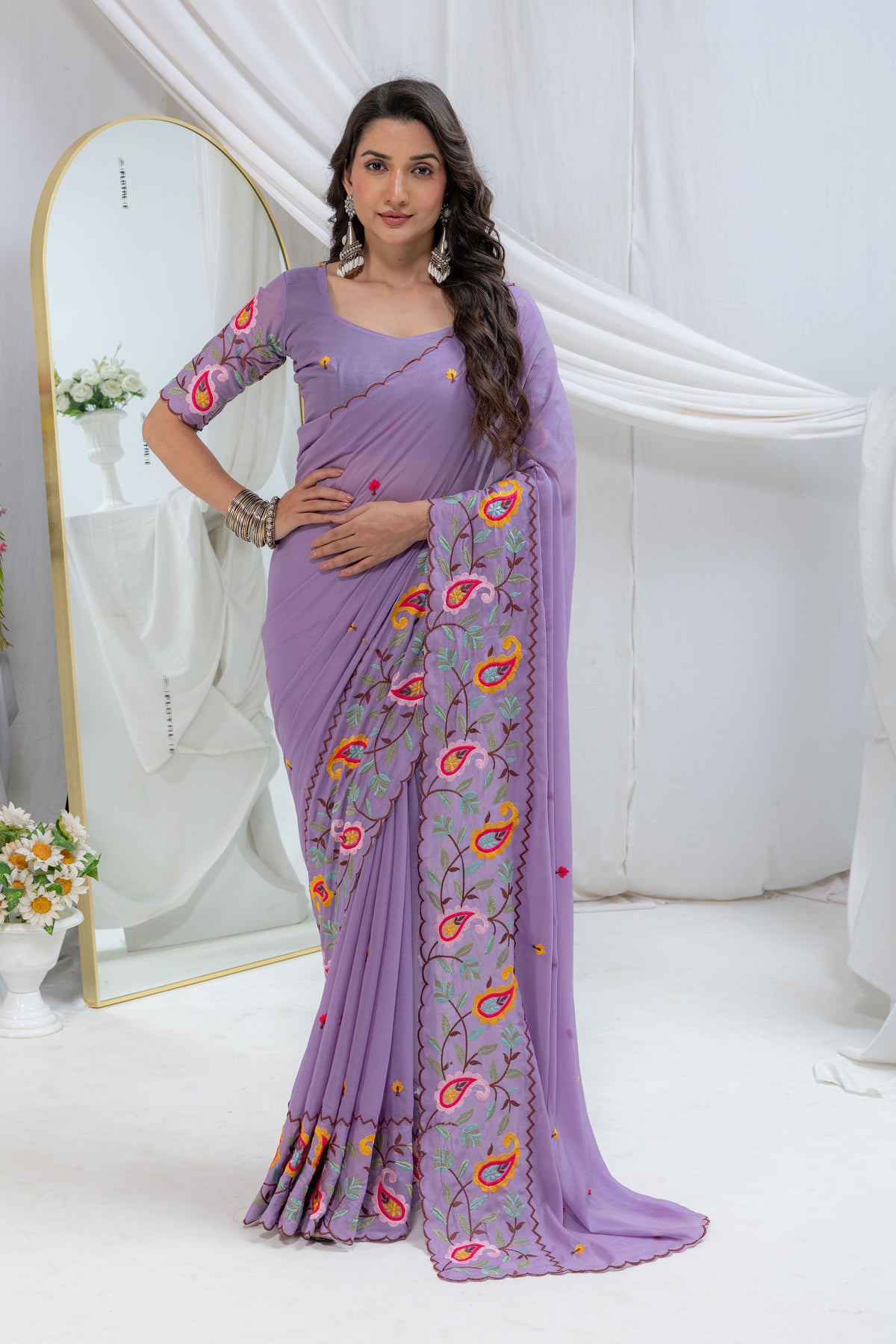 ELEGANT EMBROIDERED SAREE WITH FLORAL & PAISLEY WORK AND DESIGNER BORDER