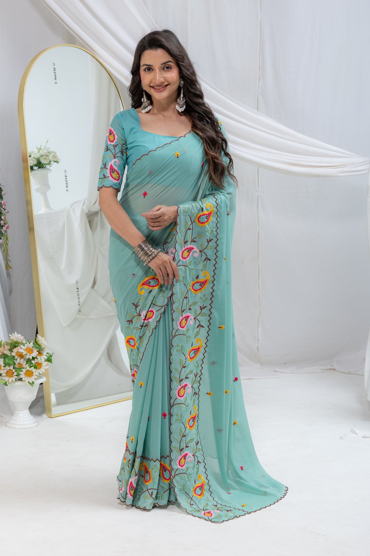 ELEGANT EMBROIDERED SAREE WITH FLORAL & PAISLEY WORK AND DESIGNER BORDER