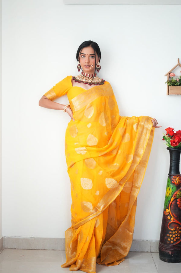 1-MIN READY TO WEAR BANARASI SILK SAREE WITH BLOUSE