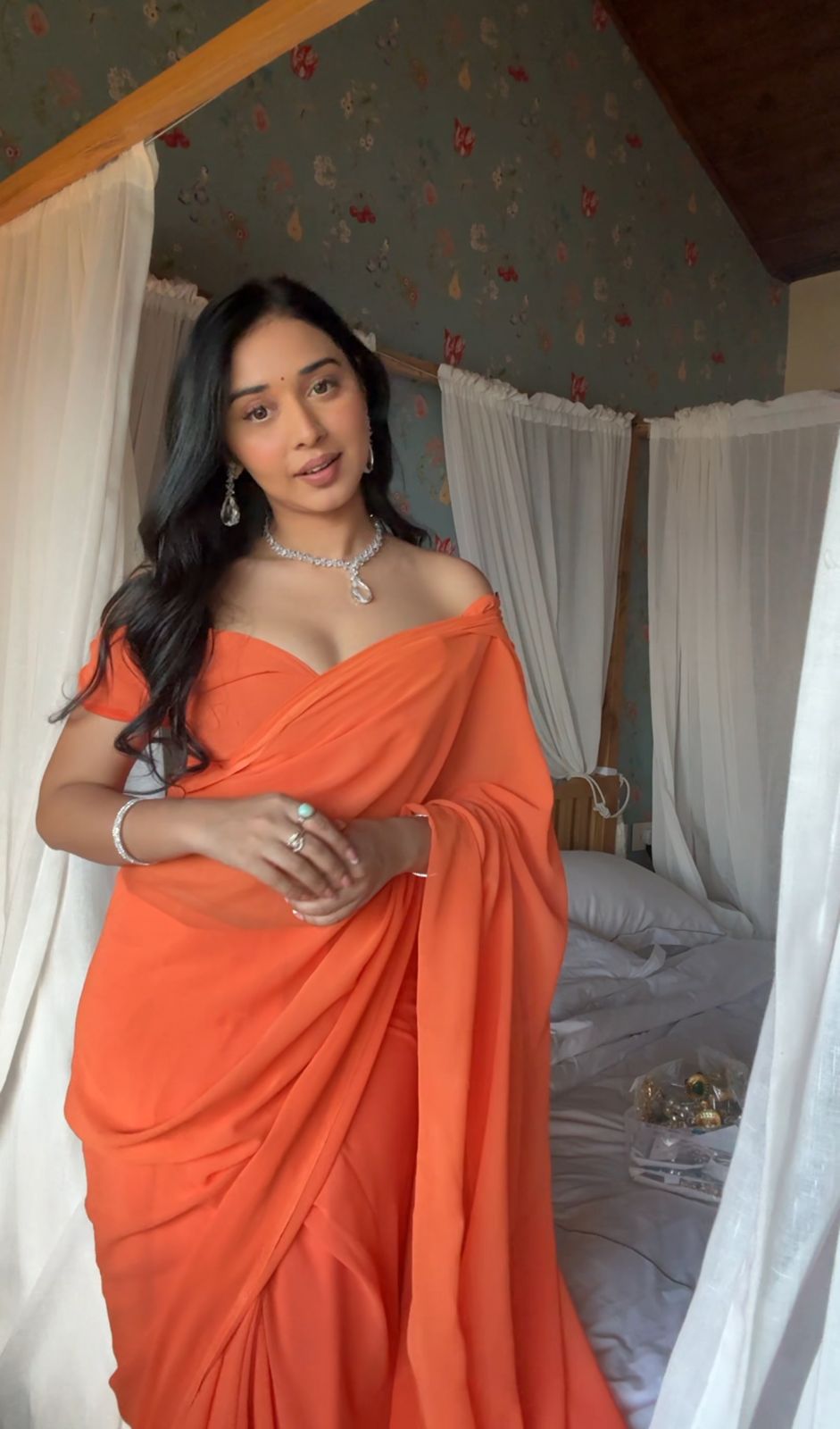 1-MIN READY TO WEAR  SAREE IN SOFT GEORGETTE SILK WITH BLOUSE