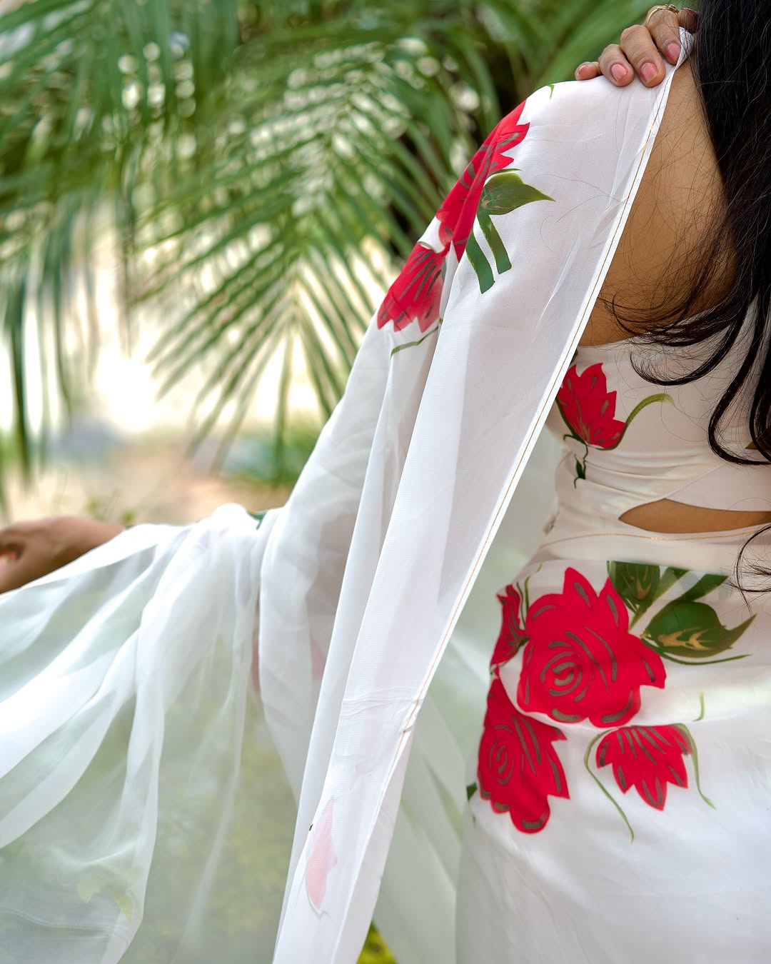 1 MIN READY TO WEAR  SAREE IN PURE SOFT GEORGETTE WITH  BLOUSE