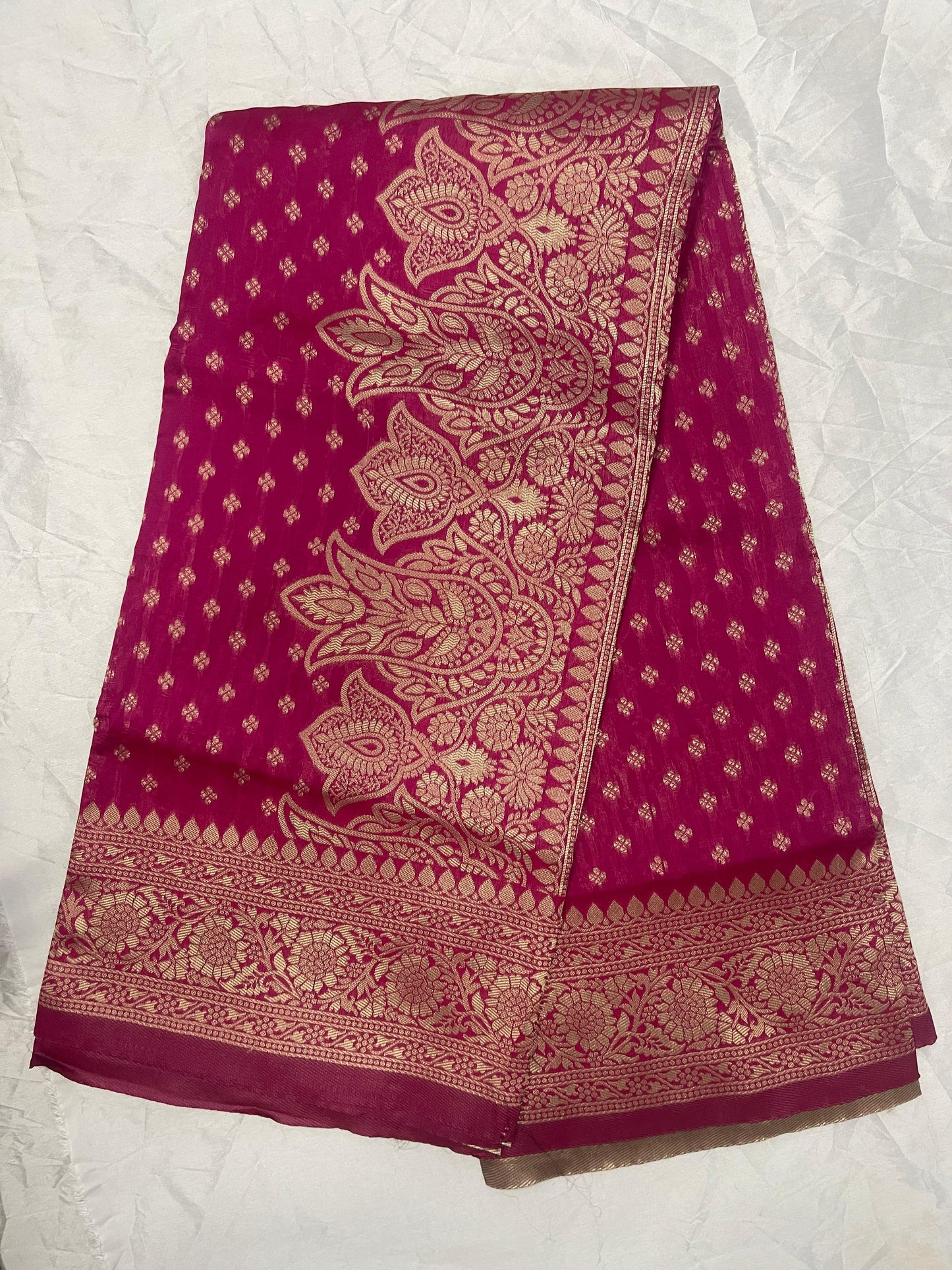 Magenta Pink Pure Kanjivaram Silk Saree with Golden Zari Weaving