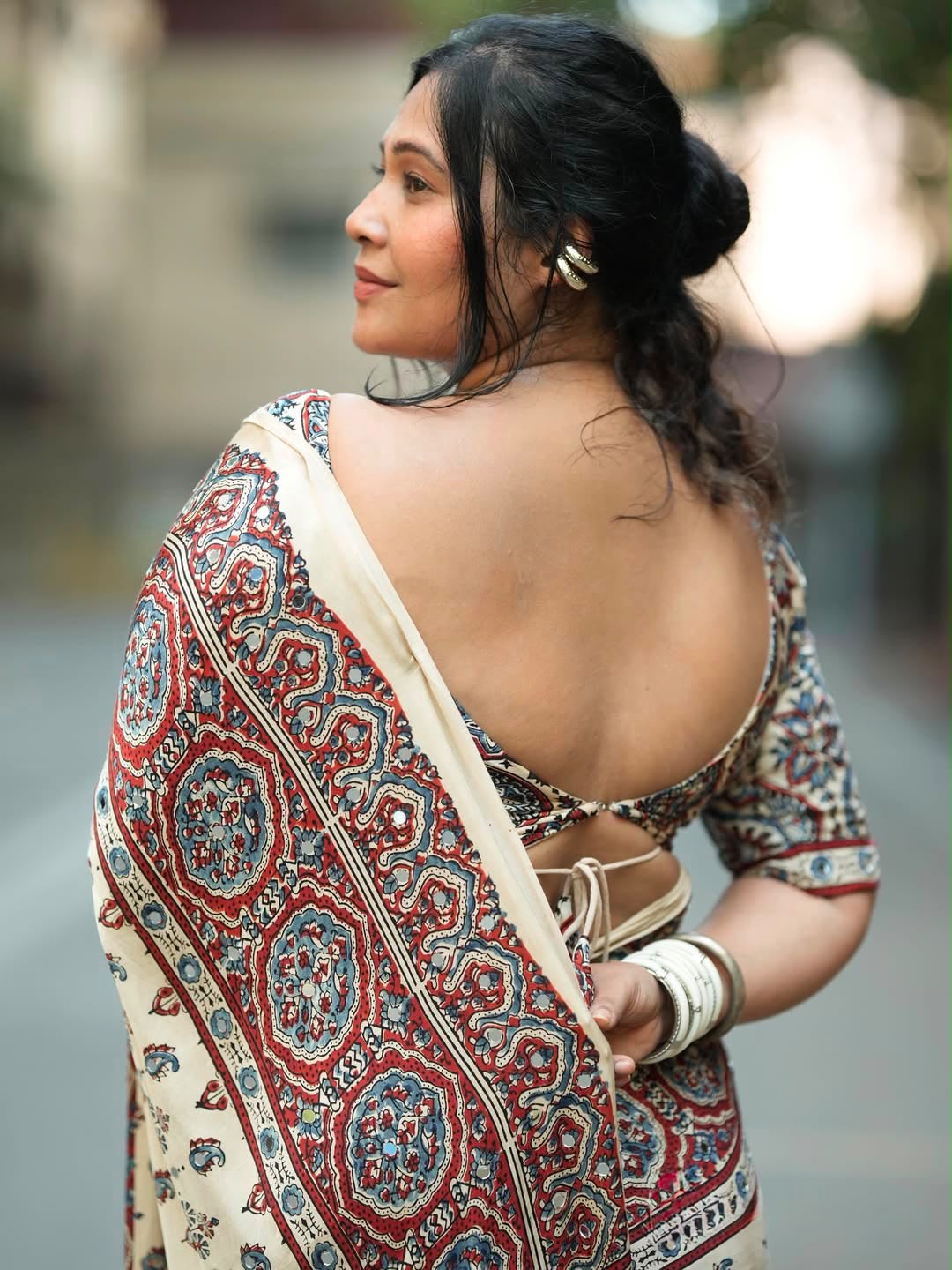 VINTAGE-INSPIRED MODAL SILK SAREE WITH REAL MIRROR
