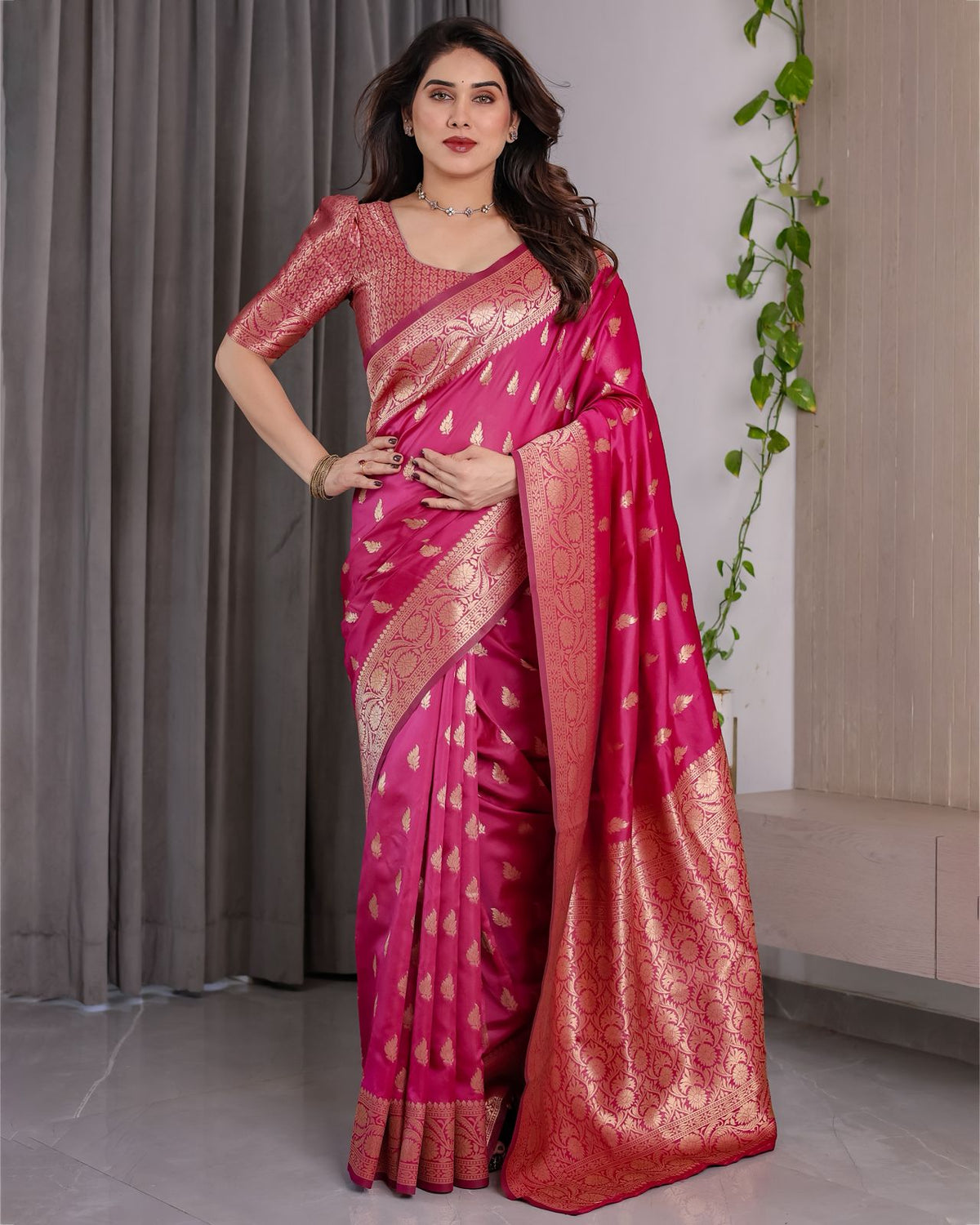 Pure Kanjivaram Silk Saree With Zari Border And Rich Pallu