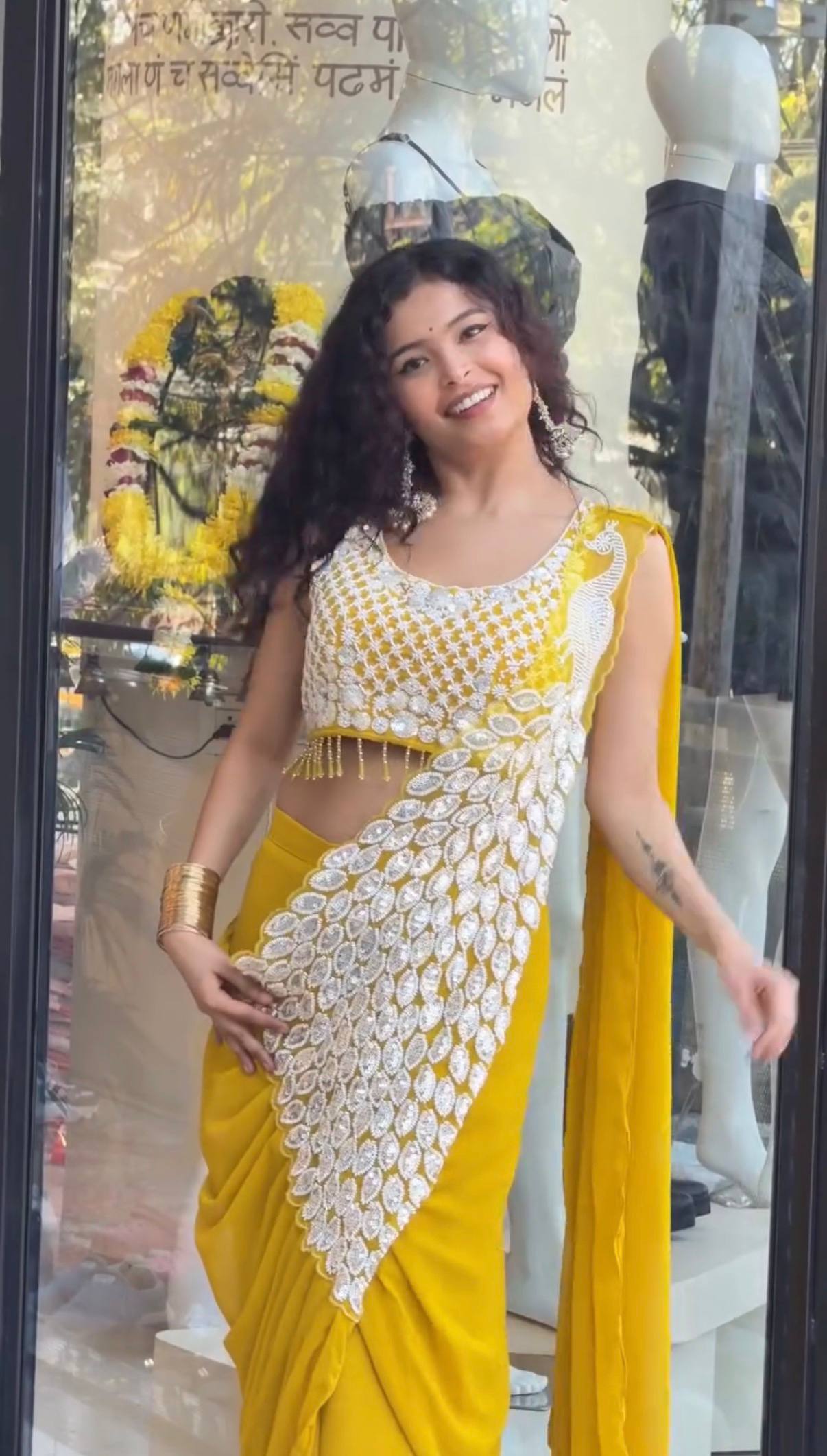 TRENDING READY TO WEAR SAREE WITH FULLY EMBROIDERED STYLIST BLOUSE