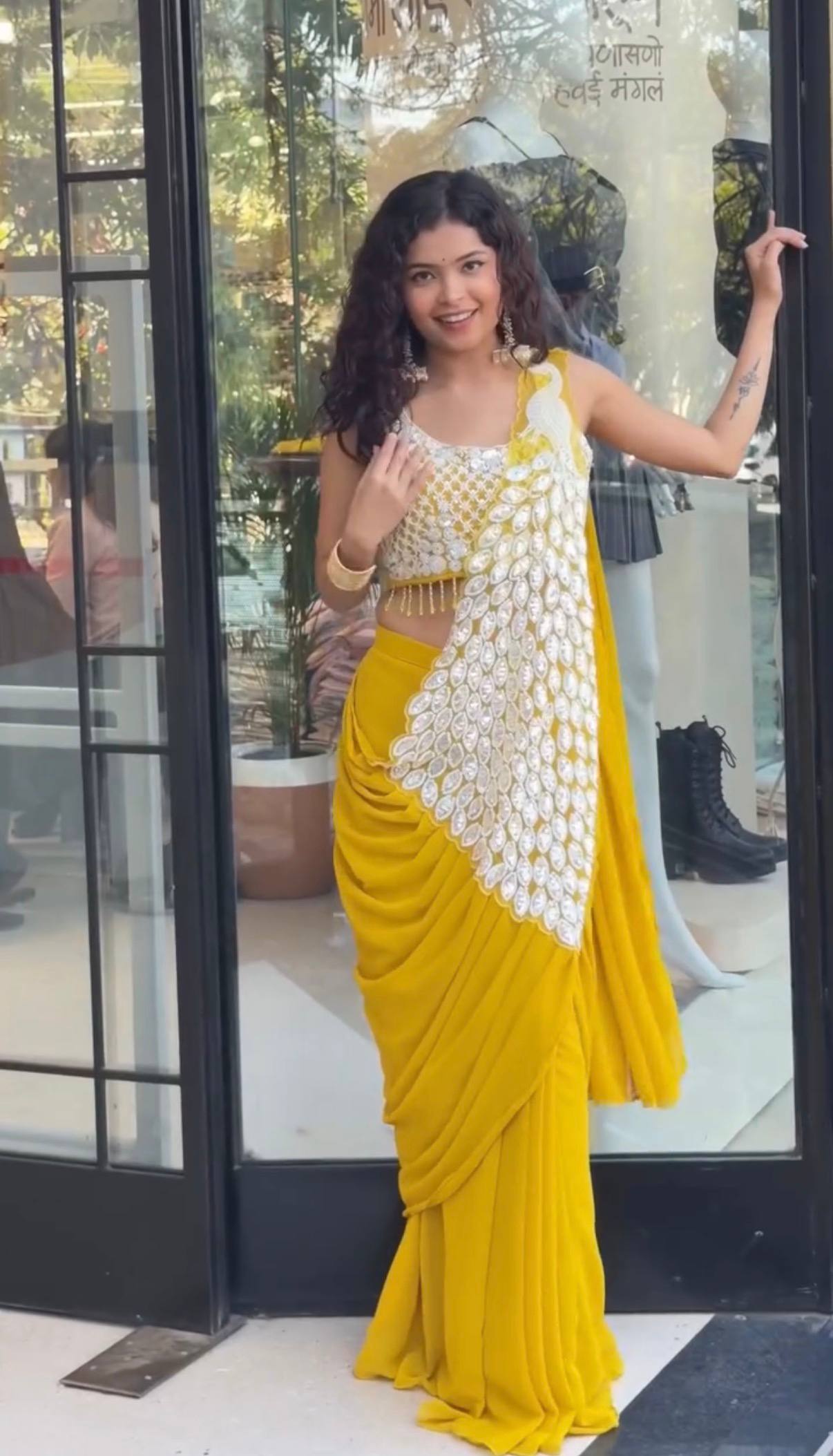 𝐁𝐞𝐬𝐭 𝐒𝐞𝐥𝐥𝐢𝐧𝐠 𝐒𝐚𝐫𝐞𝐞