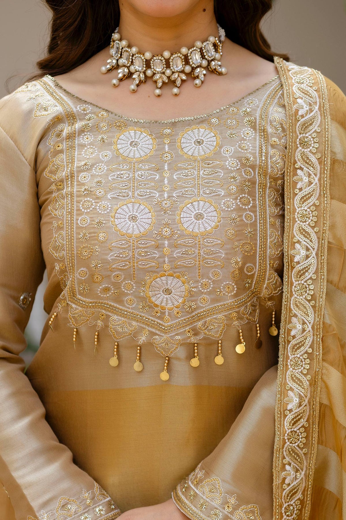 ELEGANT BANARASI SKIRT & LEHENGA WITH GRACEFUL FLAIR AND TIMELESS FESTIVE