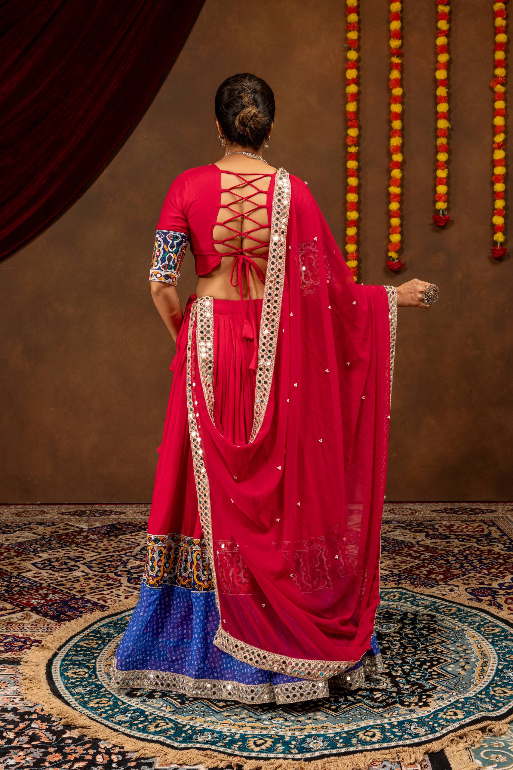 FESTIVAL SPECIAL EMBROIDERED LAHENGA CHOLI