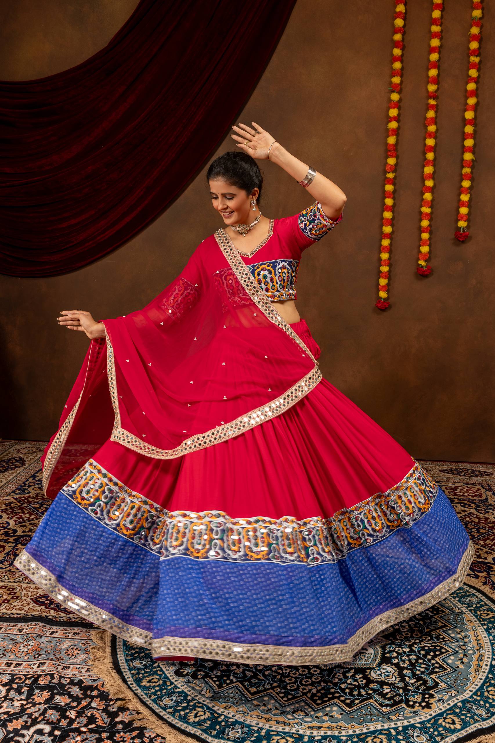 FESTIVAL SPECIAL EMBROIDERED LAHENGA CHOLI