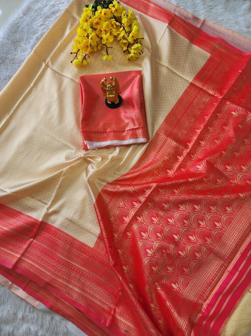 Off White Pure Banarasi Soft Silk Saree With Rich Pallu