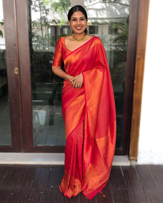 Tometo Red Kanjivaram Silk Saree With Copper Zari Weaving