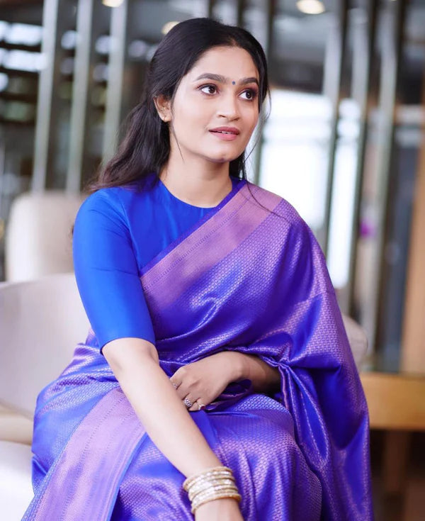 Kanjivaram Silk Saree in Royal Blue Color With Handwoven Copper Zari Weaves