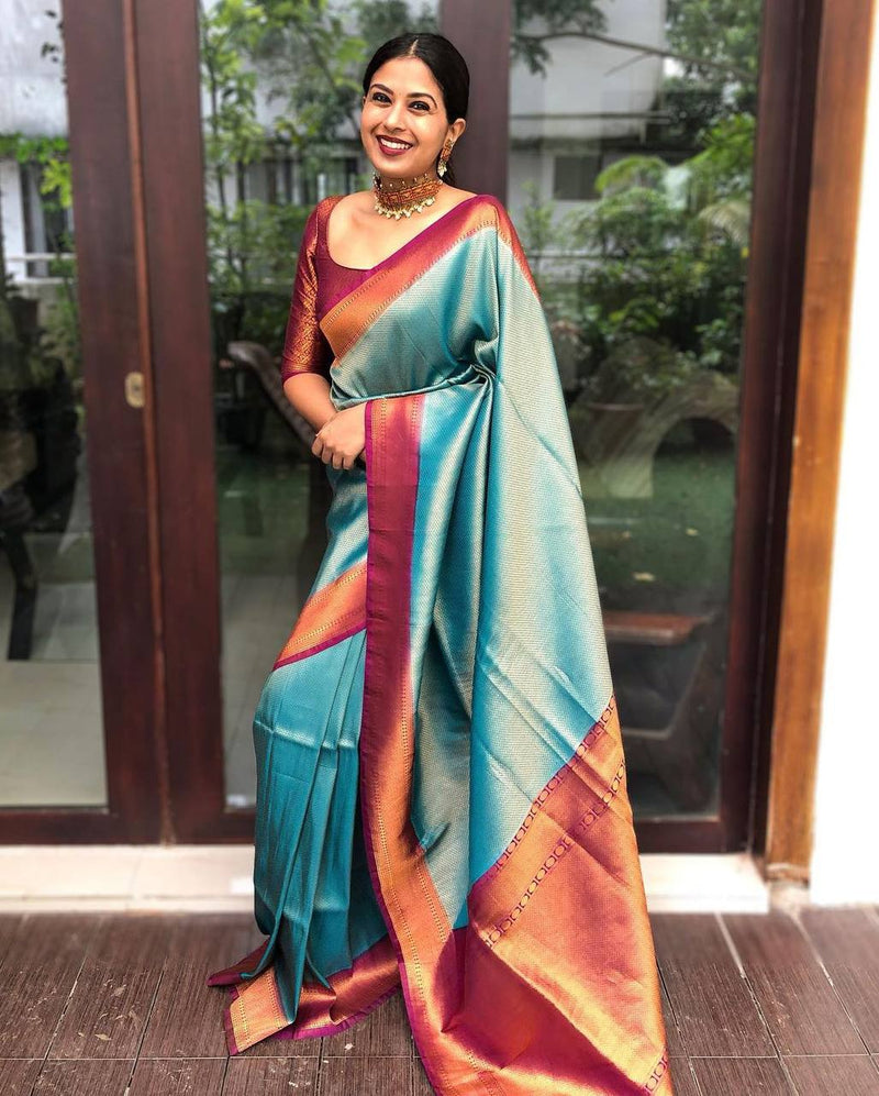 Pure Rama Kanjivaram Silk Saree With Copper Zari Border