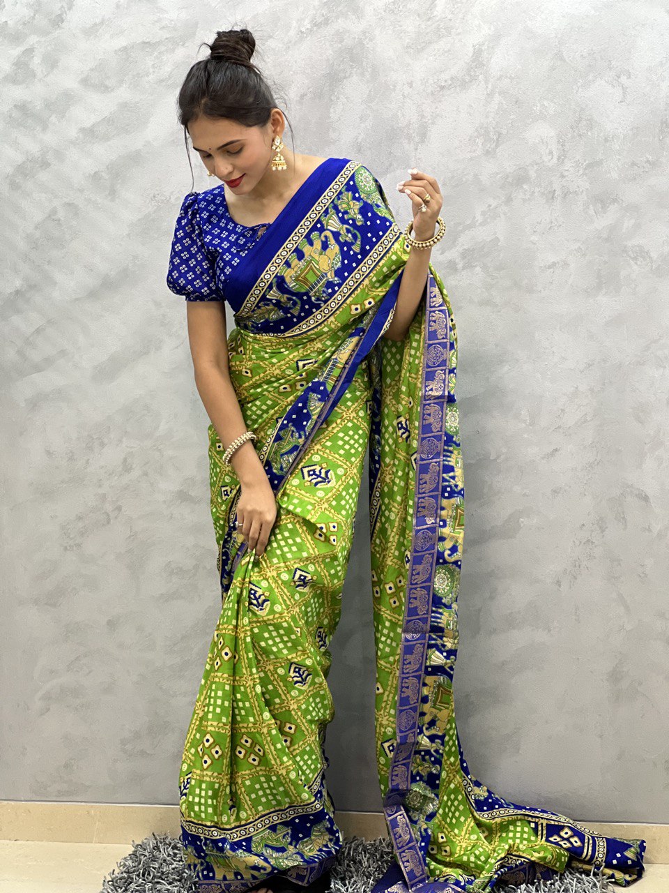 1-Min Ready To Wear Perroat Saree In Beautiful Rich Pallu